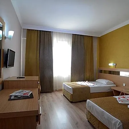Hotel Bulvar 3*