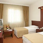 Bulvar Otel 3*